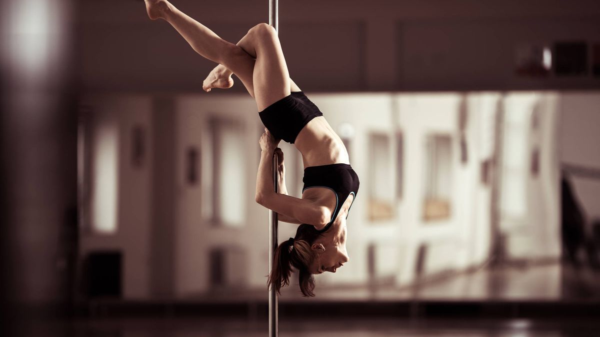 Pole Dance Entrenamiento Completo de Fuerza y Cardio